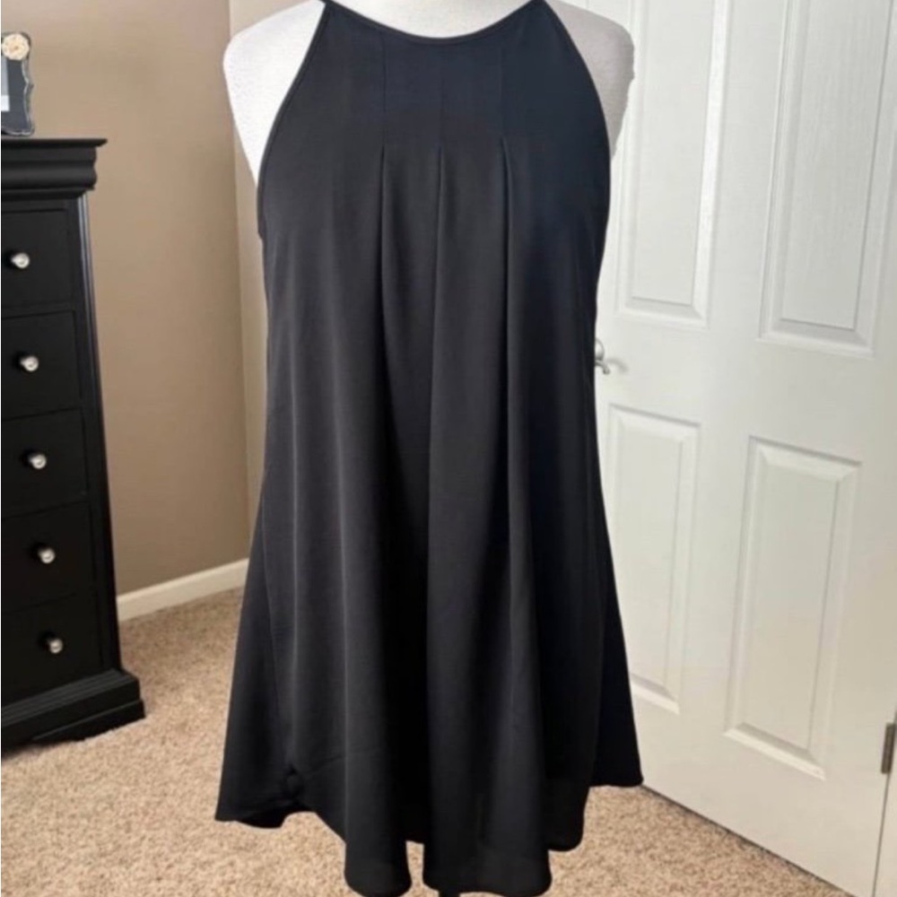 SIENNA SKY black dress like new - size M - fully lined.    little black dress!